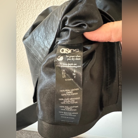 ❤️ ASOS NWOT Black Leather Skirt | Sz 2 - Picture 4 of 5